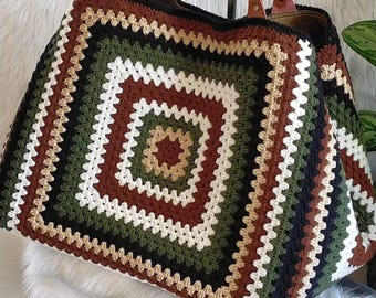 Crochet Granny Square Tote Bag: XL Boho Weekender with Leather Handles