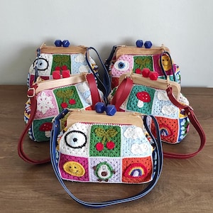 Bolso de crochet, pieza llamativa, diseño único, regalo perfecto para ella, bolso de verano, correa de cuero, bolso para mujer joven.