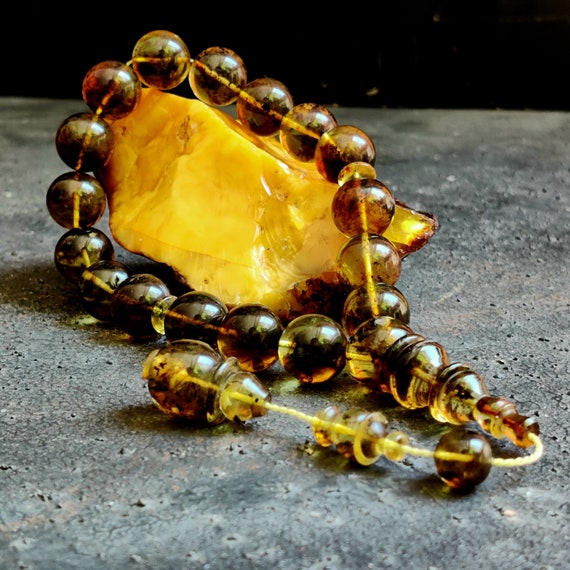 Amber Necklaces: For Teething Babies | Toddle About