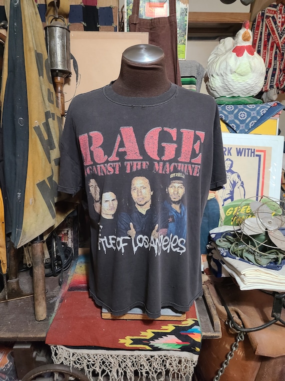 Vintage 1999 2000 Rage Against Machine Battle Los Angeles Rap Tee