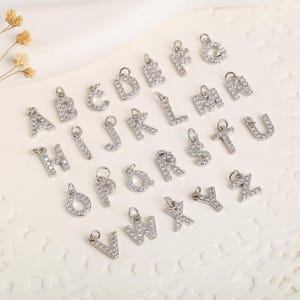 Ciondolo Per Cellulare Con Lettera B – Argento Sterling E Cristalli – Cinturino Con Fascetta