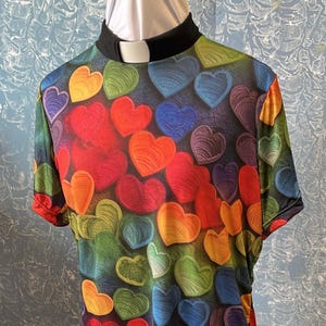 Multi Heart Spandex Clergy Dickie: Top de Vestimenta Elástica