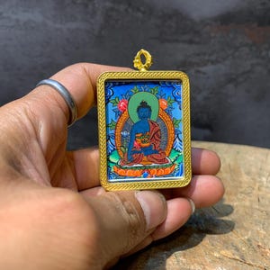 fine Medicine buddha pendant thangka. blue healing buddha. tibetan ghau box. doctor buddha. protection amulet. for good health. Lucky charm.