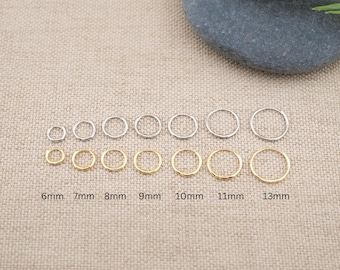 Piccoli orecchini a cerchio set di 2 o 3 paia, abbracci in argento sterling, piccoli cerchi d'oro, cerchio dormiente in oro 18 K, piccoli abbracci, set di cerchi impilabili