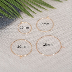 14k Gold-filled Threader Hoop Earrings with Flattened End 25mm 14k Gold-filled Threader Hoop Earrings with Flattened End 25mm