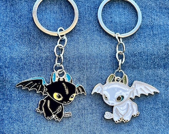ヒックとドラゴン：かわいいライトフューリーアクリルチャーム