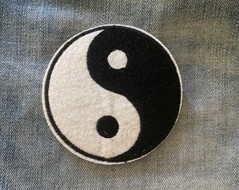 Yin and Yang Iron on Patch sign Hippy Patch Retro Denim Jacket Patch Festival transfer for Jacket Applique Embroidered Badge