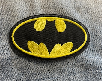 Batman Super hero Iron on Patch for Denim Jacket Comic Patch Festival transfer for Jacket Cartoon Applique Embroidered patch