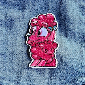 Coco Bluey Iron on Patch, Bingo , Chilli, Embroidered, cartoon badge  Pretzel Jack Bandit, Judo, Rusty. Bluey friends, blue heeler dog puppy