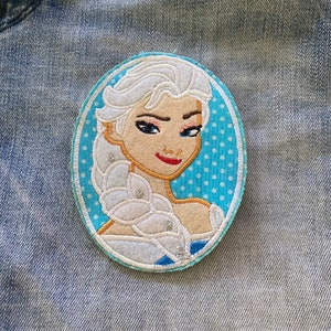 Elsa Bügelbild Prinzessin Elsa aus Eiskönigin Elsa für die Jeansjacke Comic Patch Festival Bügelbild Kinder Flicken Aufnäher gestickt