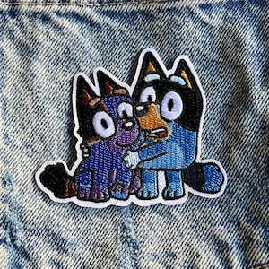 Bluey Bügelbild, Bingo Chilli gestickt, Cartoon Abzeichen, Coco Brezel Streifen Bandit, Judo, Rusty. Bluey friends Heeler blauer Hundewelpe