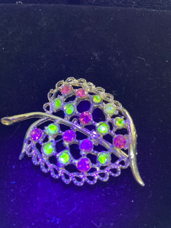 vintage pink Uranium Czech glass Leaf Brooch