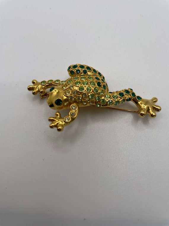 Monet signed frog brooch/pin. Green Czech Republi… - image 1