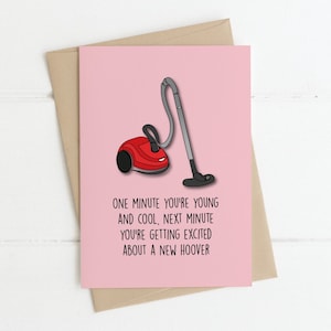 VERJAARDAGSKAART | Het ene moment ben je jong en cool | Ierse kaarten, Ierse verjaardagskaart, grappige verjaardagskaart, Ierse geschenken, Hoover Card