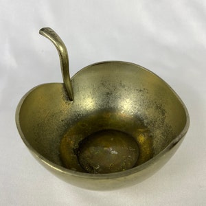 Vintage Brass Apple Bowl Trinket Container Vanity Dresser Change Holder Valet Cup image 2