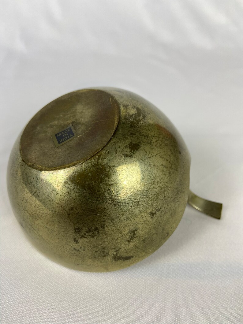 Vintage Brass Apple Bowl Trinket Container Vanity Dresser Change Holder Valet Cup image 5