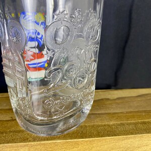 Mickey Mouse Glass Fantasia Walt Disney World McDonald's CELEBRATION-promotie Verzamelobject 2000 Als nieuwe staat afbeelding 3