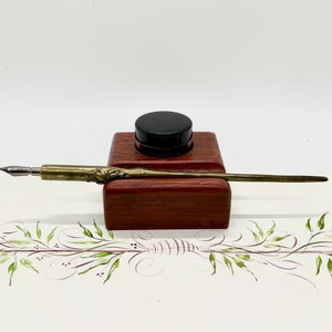Padauk Wood Pen Rest with Ink/Paint Holder