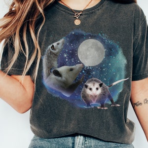Opossum Shirt,Possum Lover  Gift, Funny Opossum Moon T-shirt,Nervous Weird Possum Tee, Weirdcore Opossum Tshirt,Comfort Colors Possum Shirt