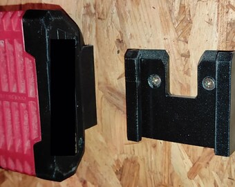 Compact Holder for Bosch 18V Batteries