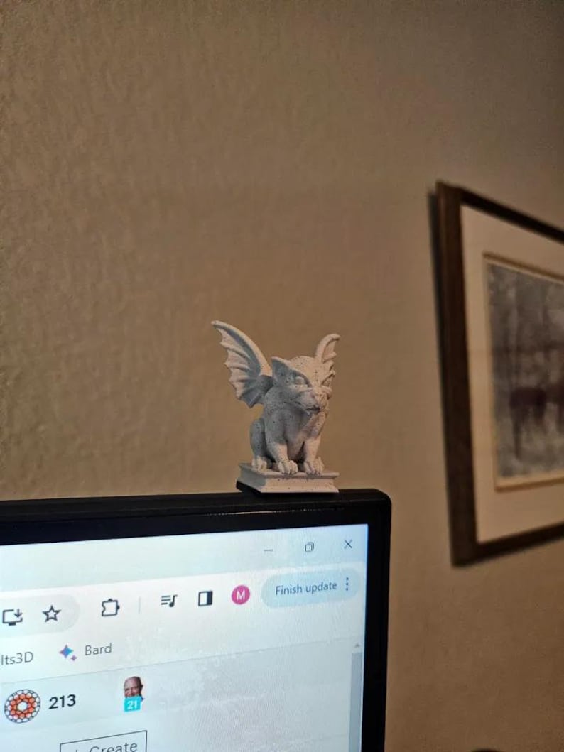 Guardian Gargoyle Monitor Figurine - Watchful Protector image 5