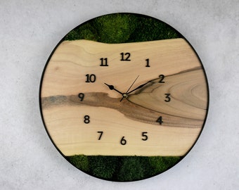 Horloge murale unique en bois de noyer avec coussin mousse 40 cm - Fait main