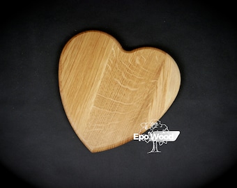 Élégantes planches à découper en forme de cœur en bois de chêne - personnalisation possible !