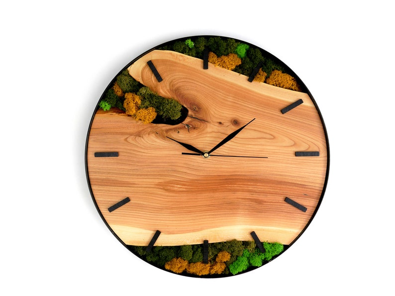 Custom made wall clock with moss. Clock with moss for the living room, bedroom, office. image 6