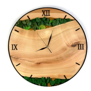 Custom made wall clock with moss. Clock with moss for the living room, bedroom, office. image 5