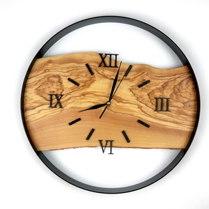 Horloge murale olive sur mesure. Horloge murale pour le salon, la chambre, le bureau. image 4