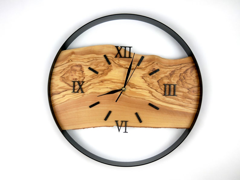 Horloge murale olive sur mesure. Horloge murale pour le salon, la chambre, le bureau. image 4