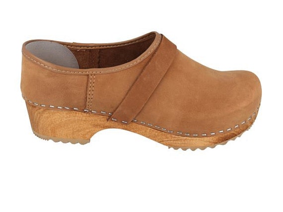 Nordic sale fusion clogs