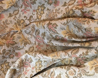 Brocado jackuard con flores doradas Textil