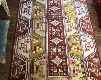 Alfombra turca antigua