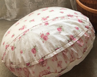 Almohada de algodón Rachel Ashwell con un toque shabby chic