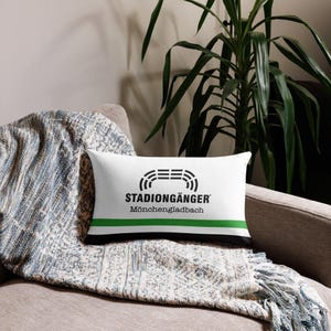 Mönchengladbach Stadiongänger Postkarten-Kissen – PERSONALISIERUNG – 50 x 30 cm oder 60 x 40 cm