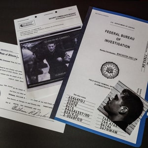 Dean Winchester Supernatural FBl File Replica Prop Folder!