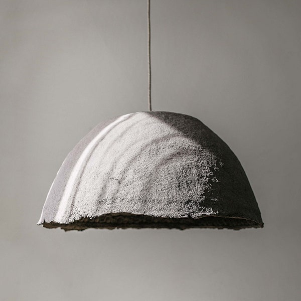 Sustainable pendant lamp "MORA" made from recycled paper - Gray