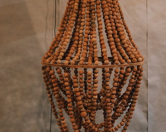 Pendant lamp made from recycled paper balls - White