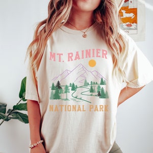 Mt. Rainier National Park Shirt, Comfort Colors Hiking Tee, Outdoorsy Shirts, Outdoorsy Gifts for Women, Oversized National Park, Washington