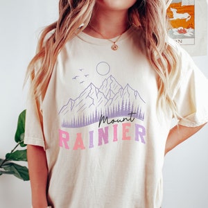 Mt. Rainier National Park Shirt, Mount Rainier T-Shirt, Boho Mountains Shirt, Outdoorsy Gifts for Women, Comfort Colors Hiking, Washington