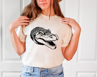 Crocodile Comfort Colors Shirt, Alligator Shirt, Reptile Shirt, Animal Shirt, Animal Lover Shirt, Zoo Shirt, Crocodile Gift, Animal Gift