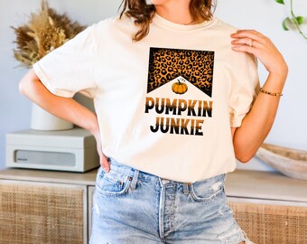 Pumpkin Jumkie Comfort Colors Shirt, Pumpkin Junkie Shirt, Pumpkin Shirt, Thanksgiving Pumpkin Shirt, Fall Shirt, Thanksgiving Shirt