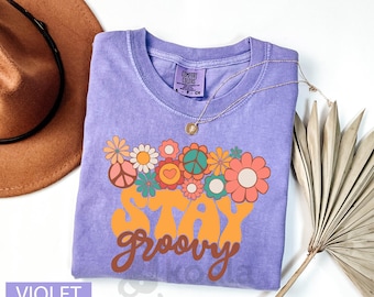 Comfort Colors Retro Stay Groovy Shirt, Hippie Summer 70s Tee, Preppy Peace Sign T-Shirt, Groovy Summer Outfit, Hippie Summer, 70s Shirt