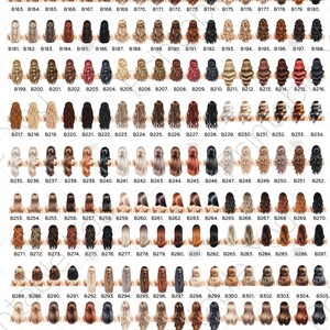 K&ouml;nnte beinhalten: Ein Raster mit verschiedenen Frisuren f&uuml;r Frauen, jeweils mit einem eindeutigen Code versehen. Das Bild zeigt eine Vielzahl von Frisuren, darunter lange, kurze, wellige und glatte, in verschiedenen Farben. Text oben weist auf weitere verf&uuml;gbare Stile hin.