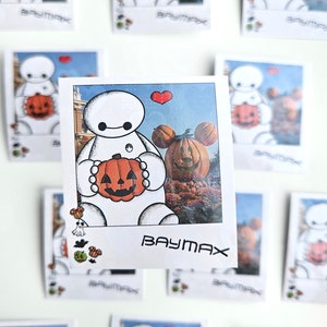 Baymax-Aufkleber – süßer Disney-Halloween-Aufkleber – Aufkleber Big Hero Six – Disney Park – Disney Halloween – Disney Smallshop – Disney Polaroid