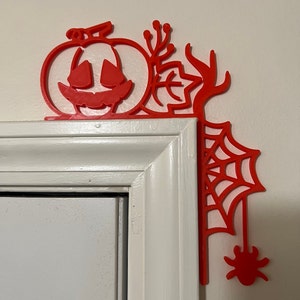 Decoración de la esquina de la puerta de Halloween / Acento de puerta embrujada