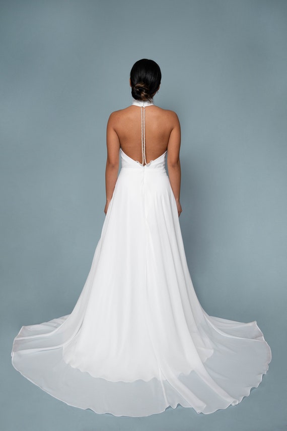Chiffon sheath wedding dress hotsell
