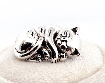 Cute Silver Sleeping Cat Pin