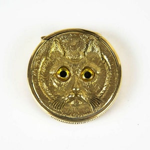 18k Gold Plate Cat Vesta with Yellow Glass Eyes, Novelty Cat Vesta, Match Safe, Match Striker, Decorative Match Storage, Novelty Snuff Box